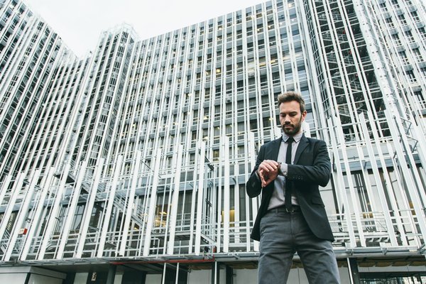 What are the financial benefits of UK homeowners installing renewable energy systems?